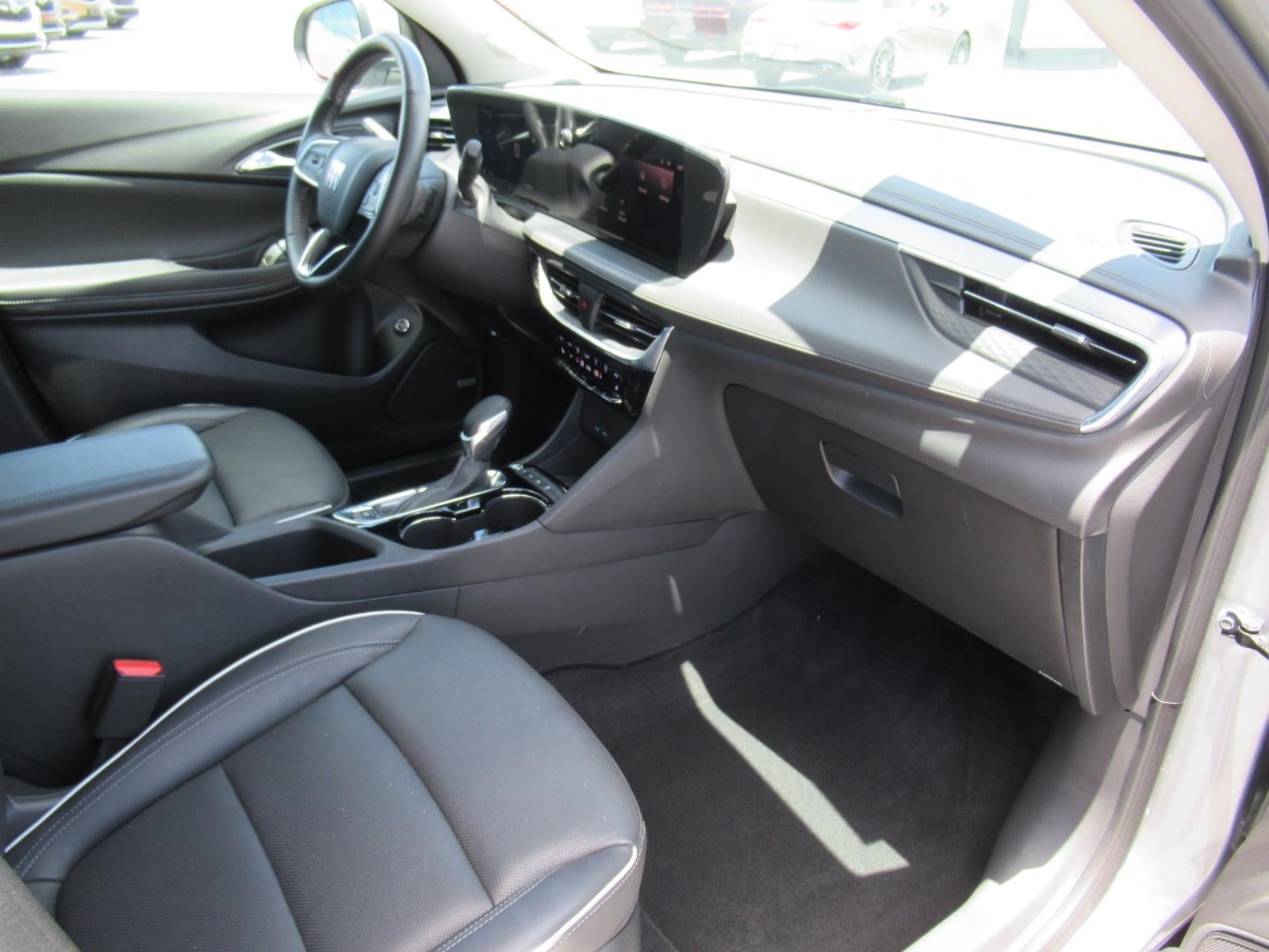 2025 Buick Encore GX Avenir - Photo 11