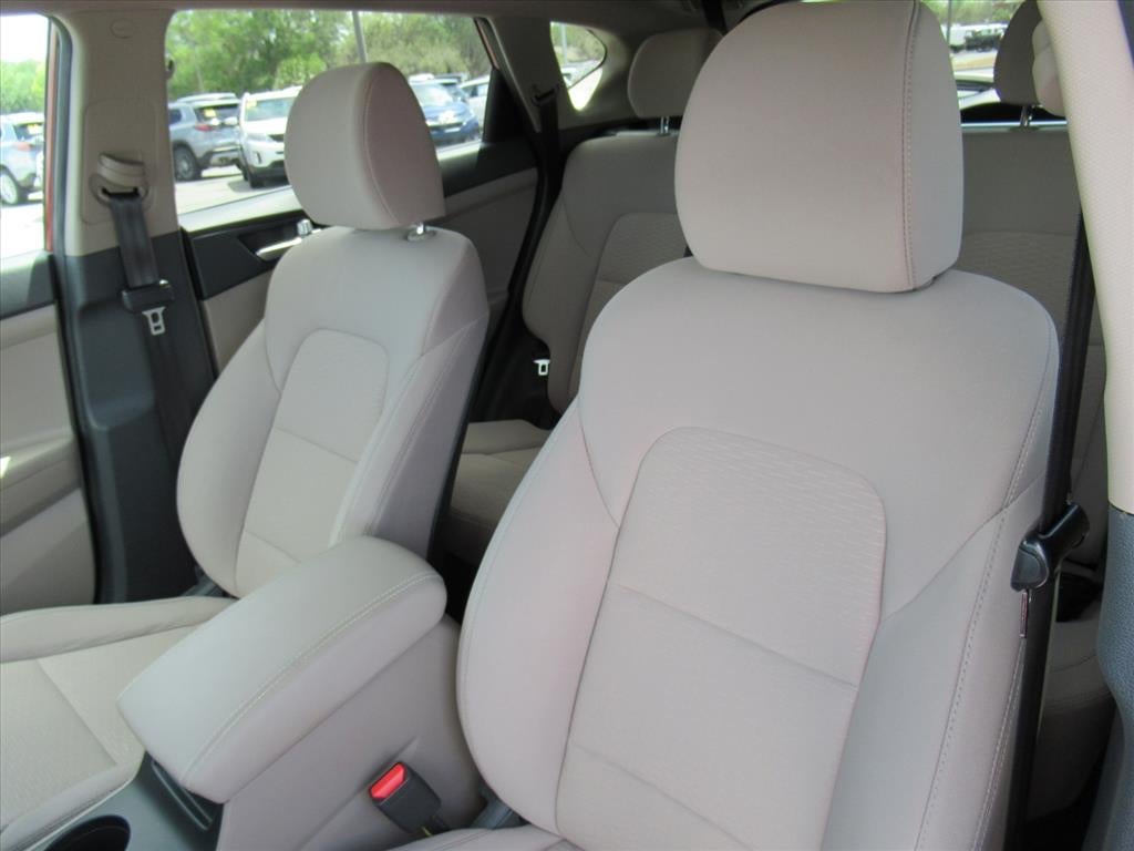 2021 Hyundai Tucson SE