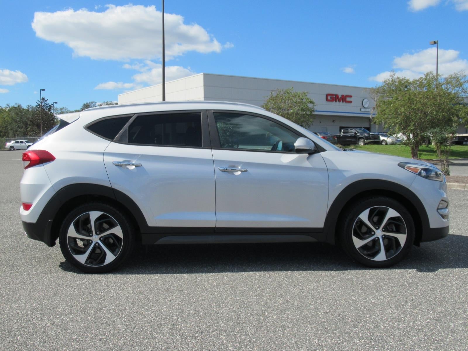 Used 2016 Hyundai Tucson Limited with VIN KM8J3CA2XGU259056 for sale in Fruitland Park, FL