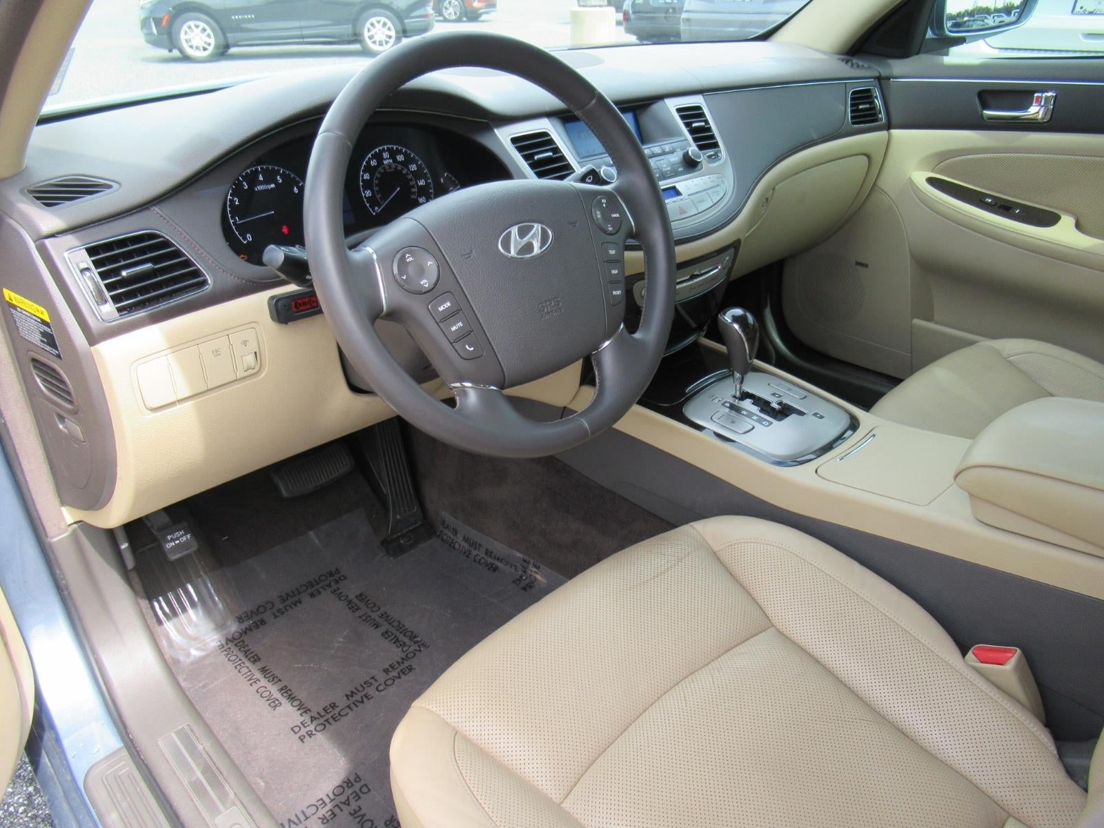 2010 Hyundai Genesis NA