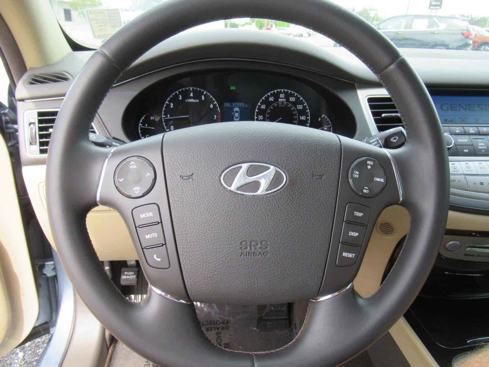 2010 Hyundai Genesis NA