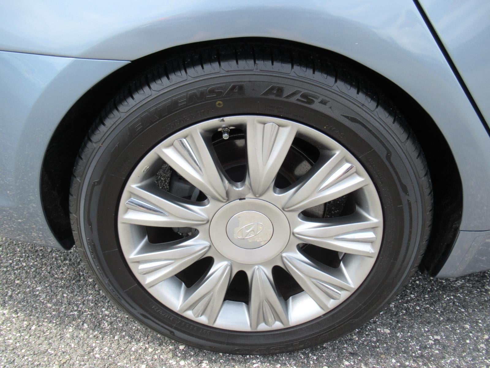 2010 Hyundai Genesis NA