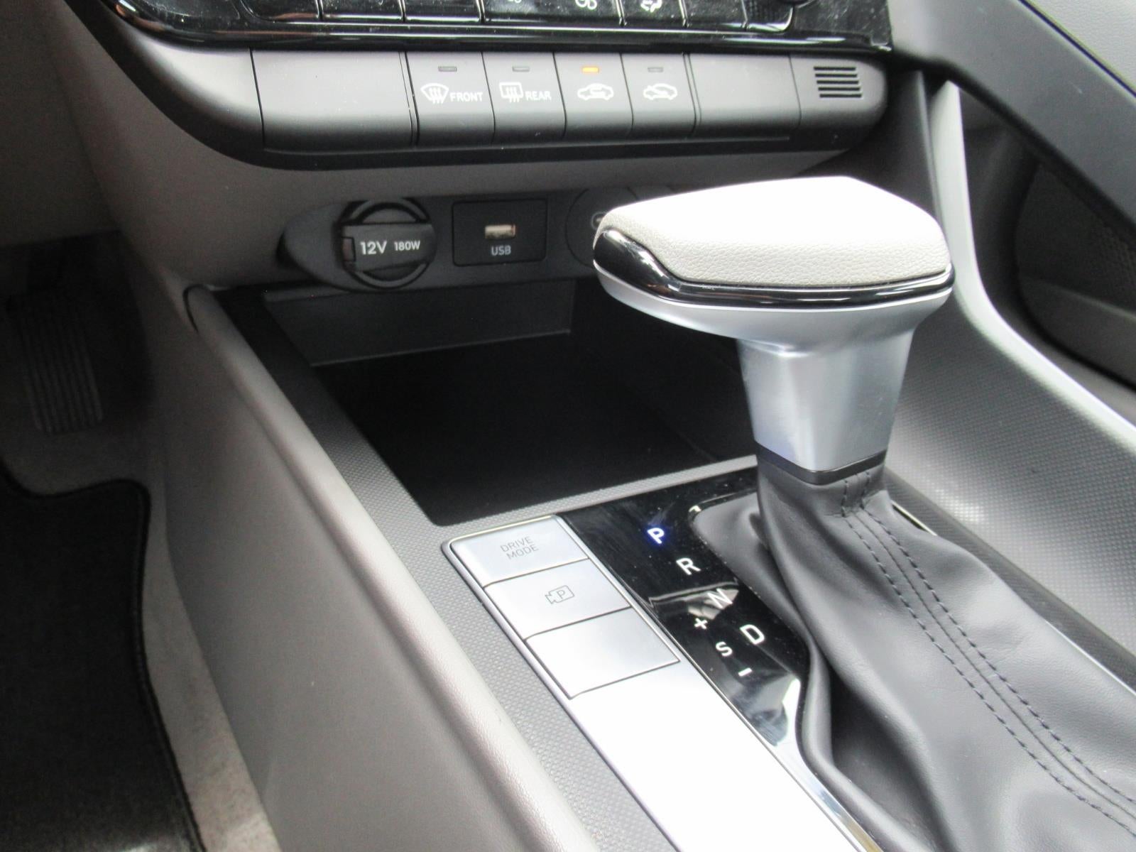 2024 Hyundai Elantra SEL - Photo 25