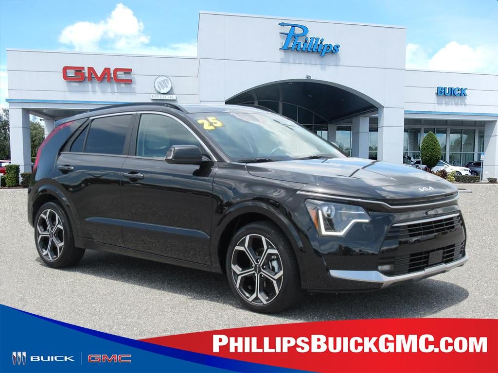 2025 Kia Niro EX Touring HEV's photo