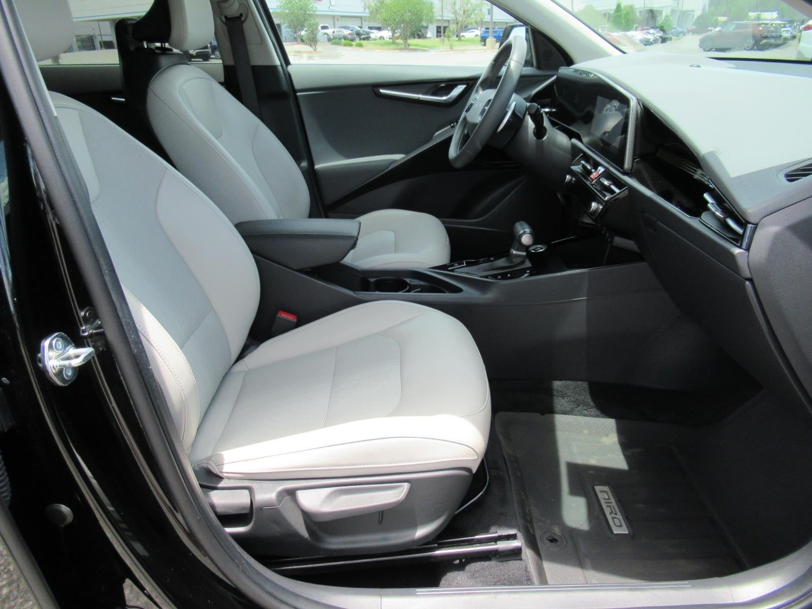2025 Kia Niro EX Touring