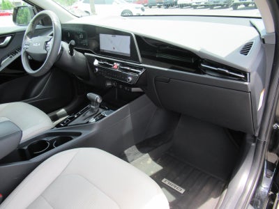 2025 Kia Niro EX Touring