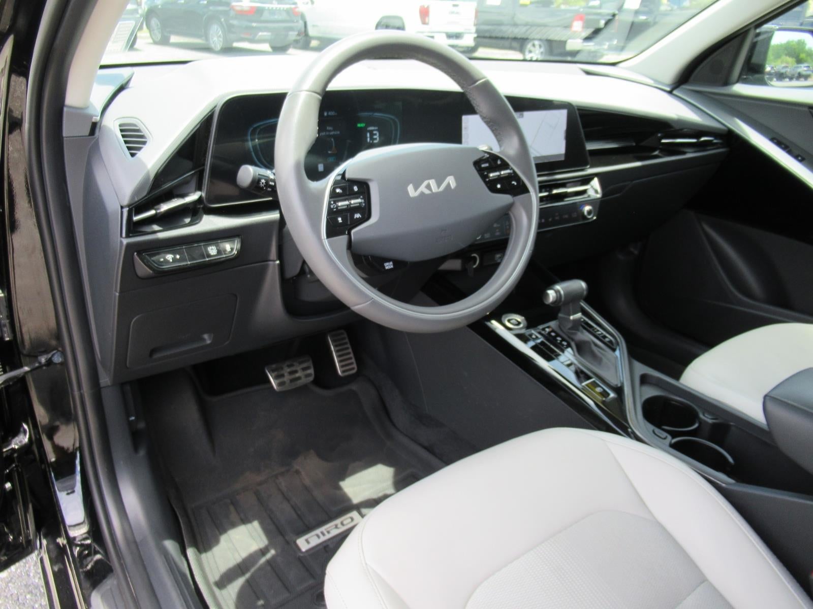 2025 Kia Niro EX Touring - Photo 21