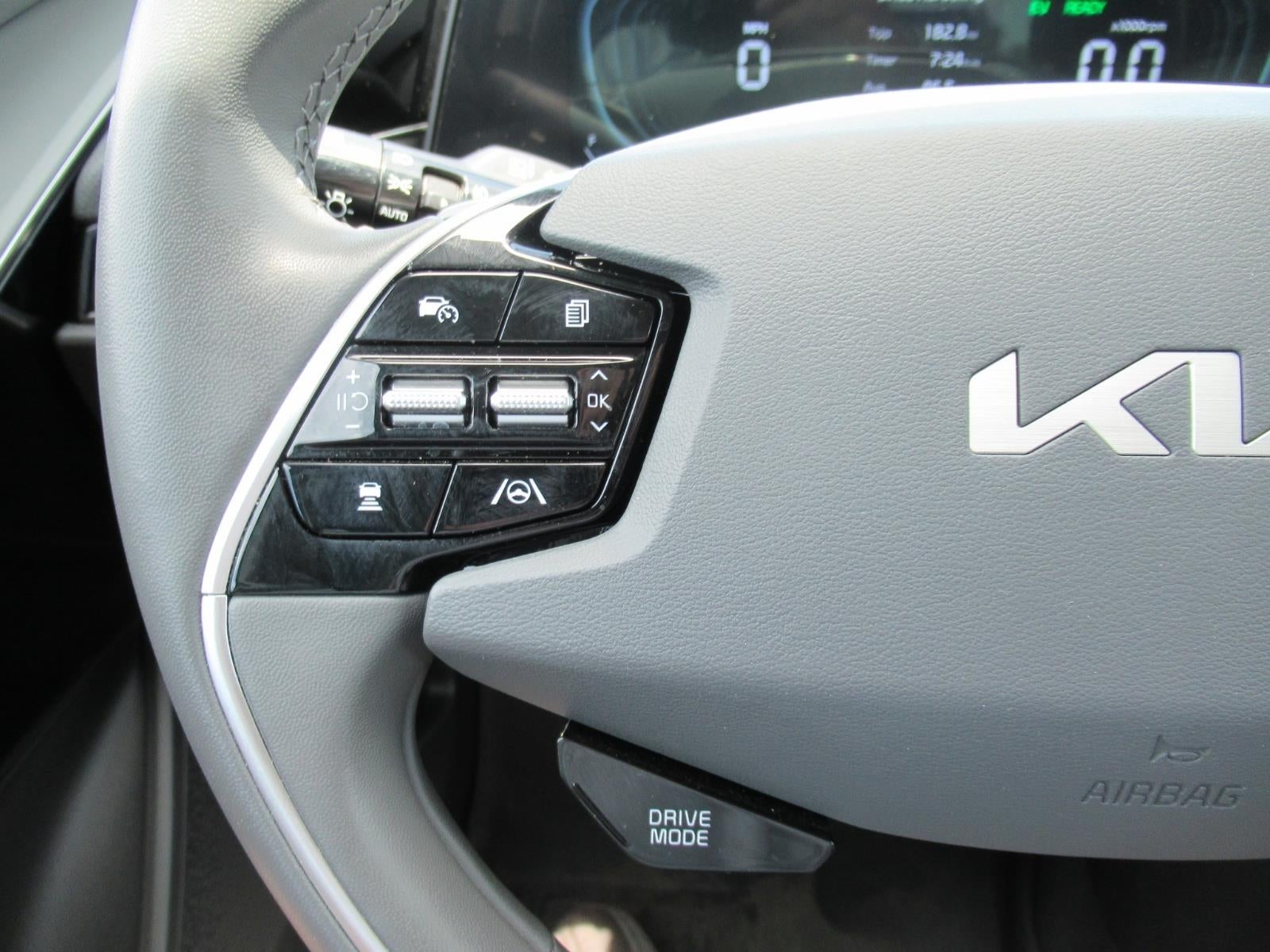 2025 Kia Niro EX Touring