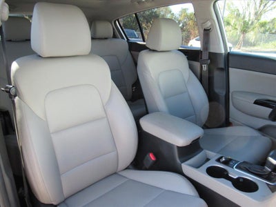 2022 Kia Sportage EX