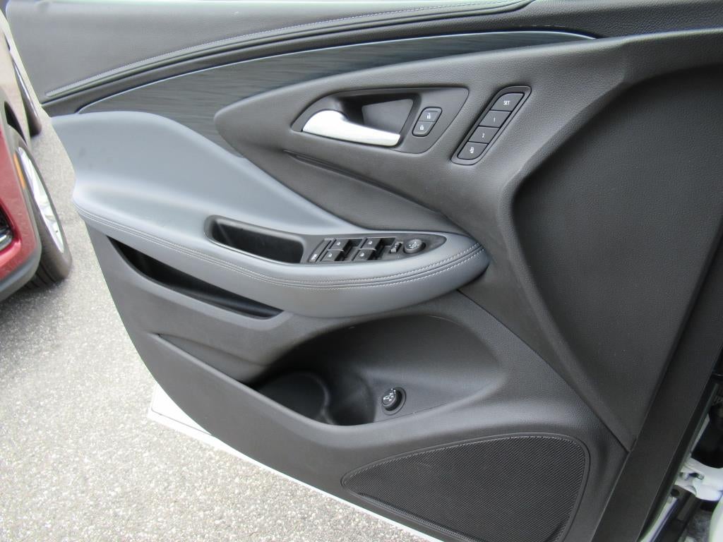 2020 Buick Envision Essence Group