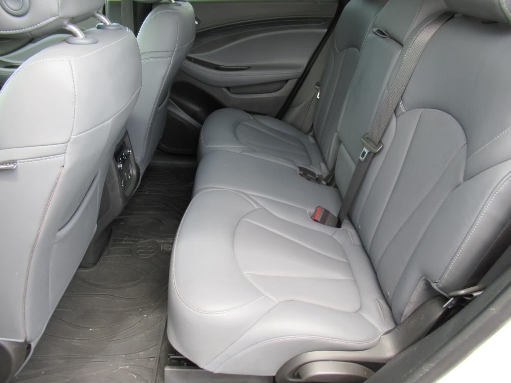 2020 Buick Envision Essence Group