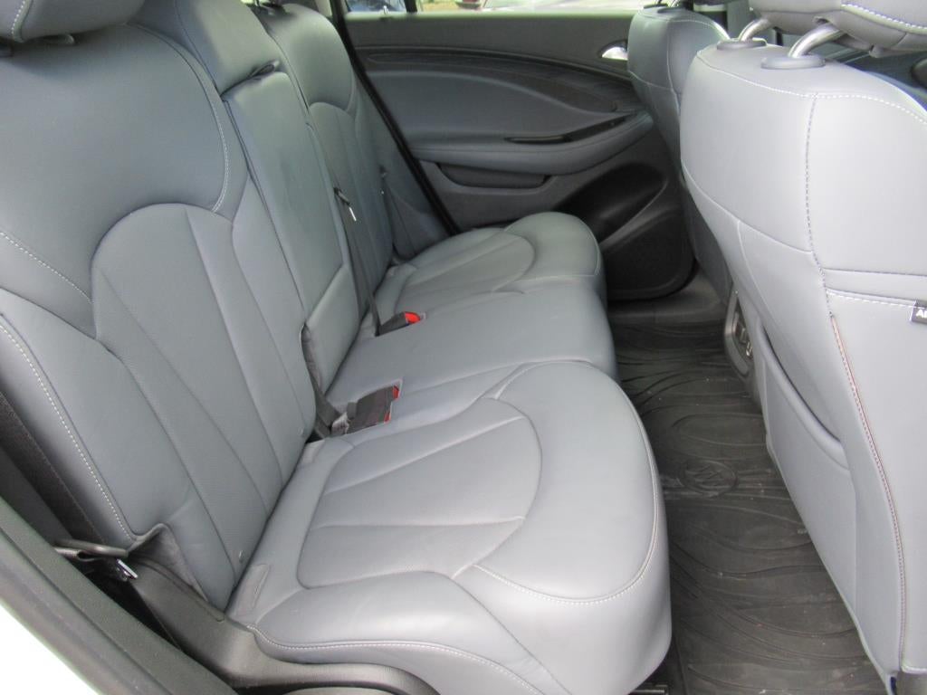 2020 Buick Envision Essence Group