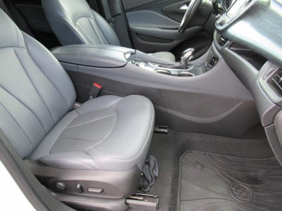 2020 Buick Envision Essence Group