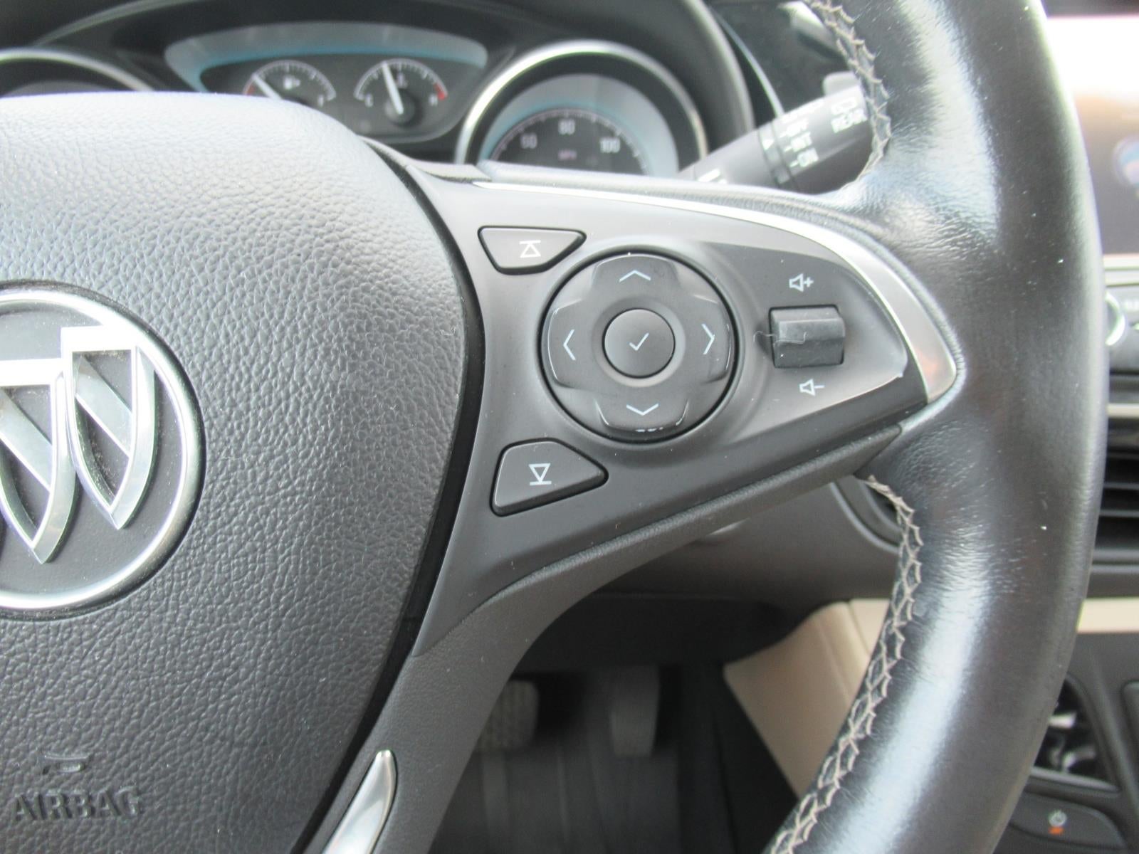 2017 Buick Envision Essence - Photo 26