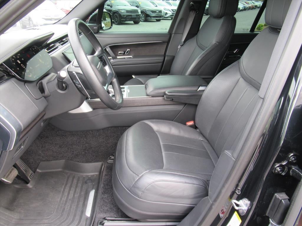 2023 Land Rover Range Rover SE
