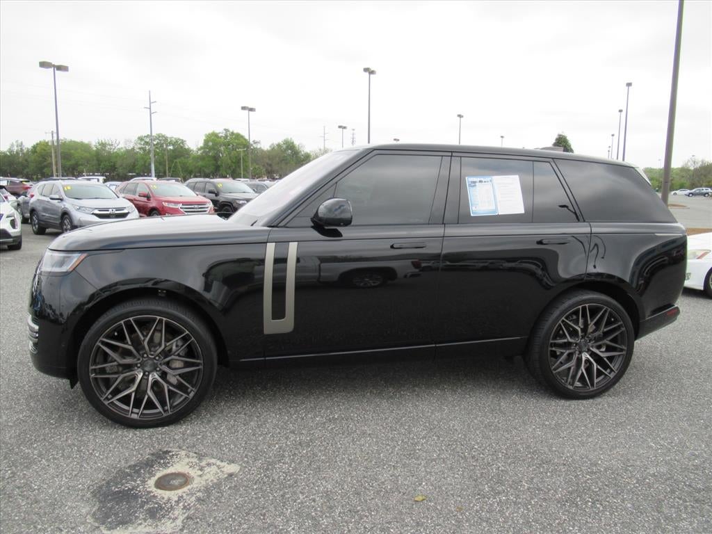 2023 Land Rover Range Rover SE