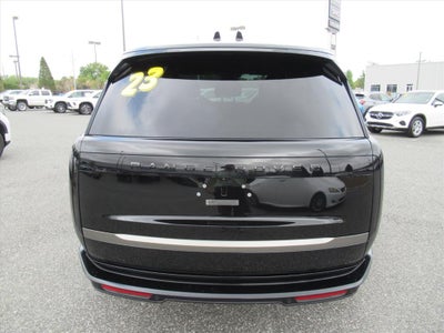 2023 Land Rover Range Rover SE