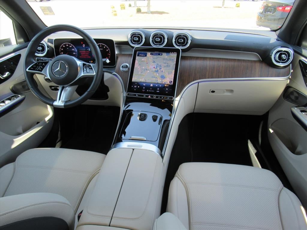 2025 Mercedes-Benz GLC GLC 300