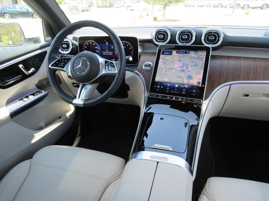 2025 Mercedes-Benz GLC GLC 300
