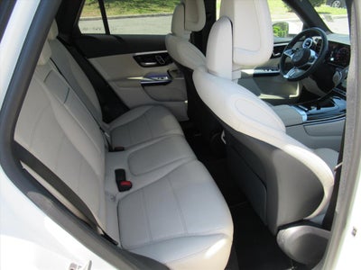 2025 Mercedes-Benz GLC GLC 300