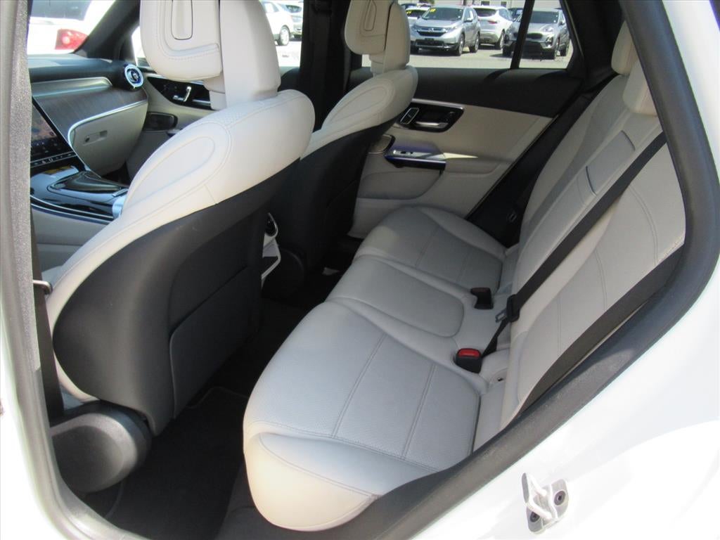 2025 Mercedes-Benz GLC GLC 300