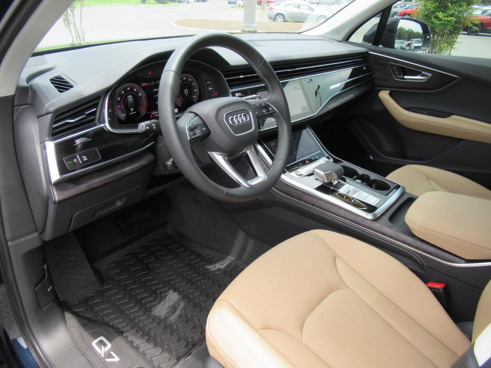 2025 Audi Q7 Premium Plus