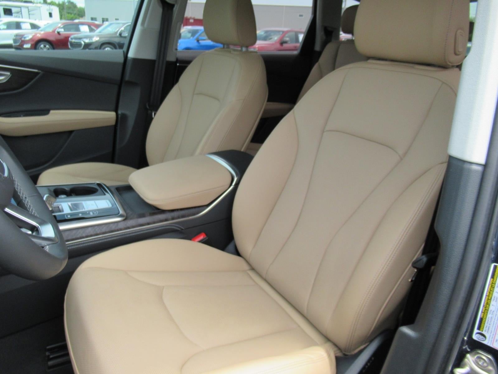 2025 Audi Q7 Premium Plus