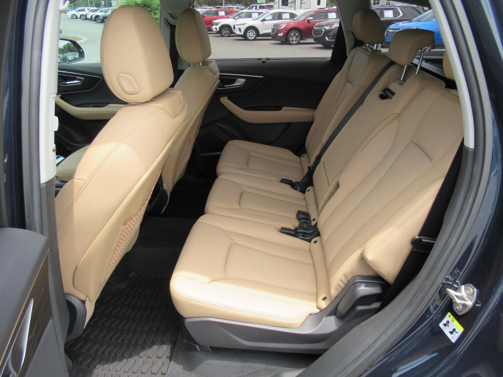 2025 Audi Q7 Premium Plus