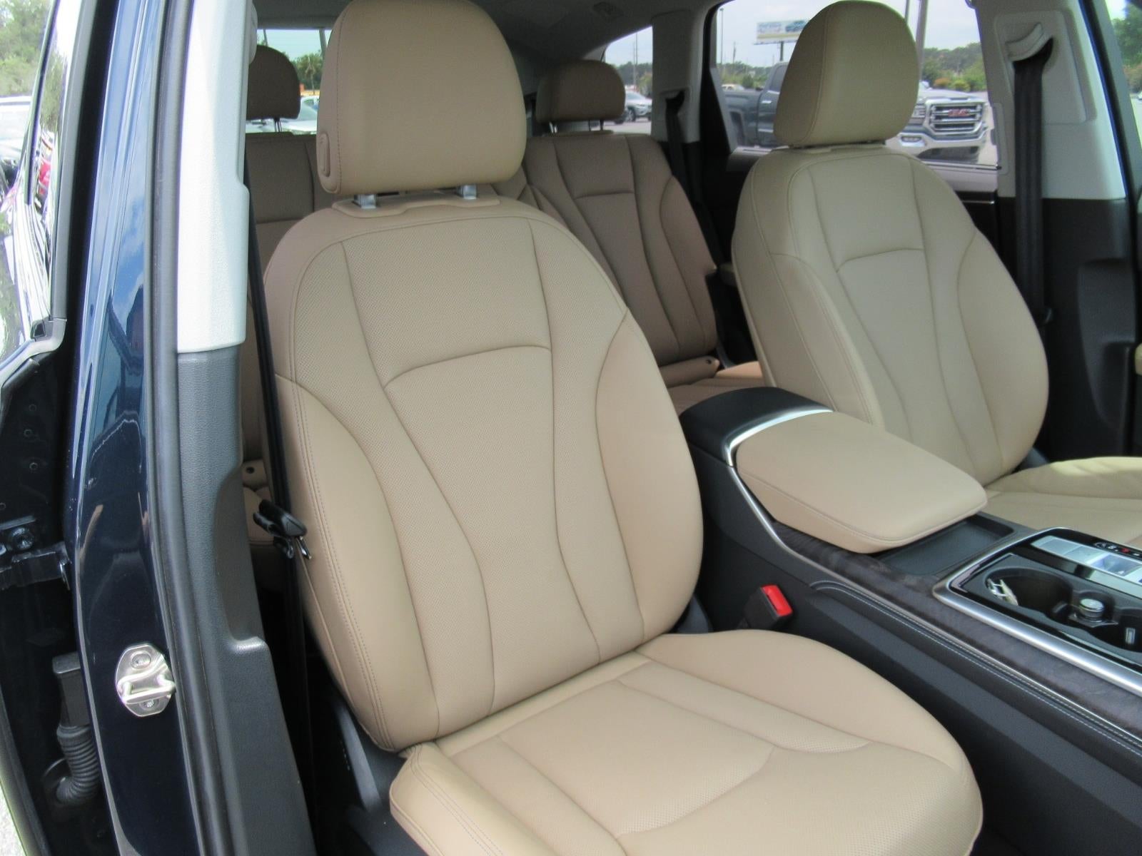 2025 Audi Q7 Premium Plus