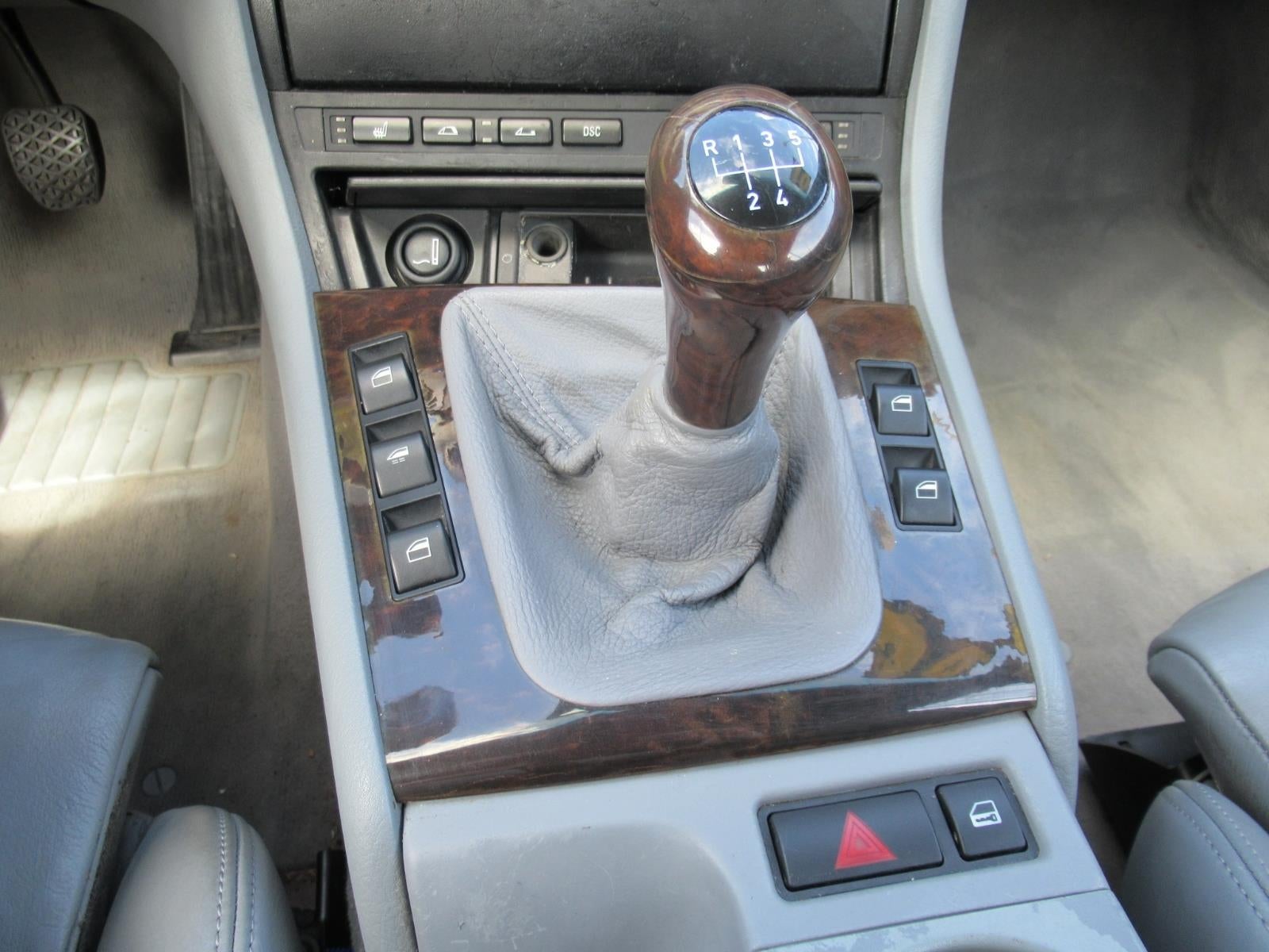 2001 BMW 3 Series 325Ci