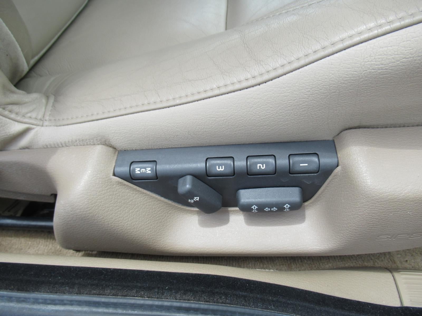 2004 Volvo C70 NA