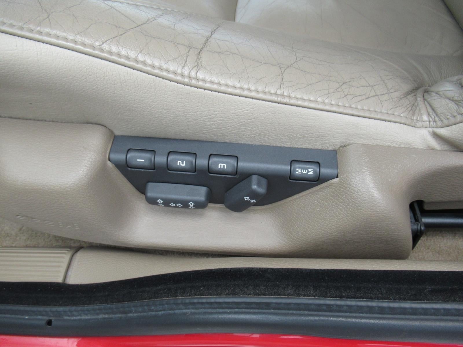 2004 Volvo C70 NA