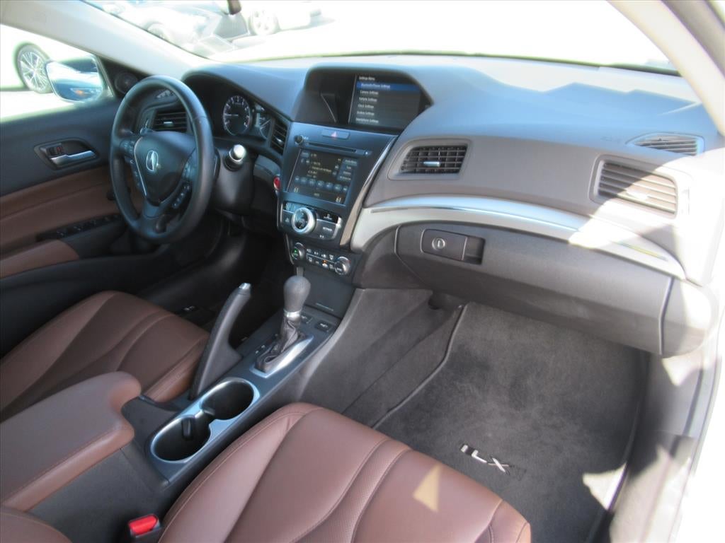 2022 Acura ILX w/Premium