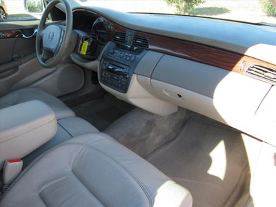 2002 Cadillac DeVille Base