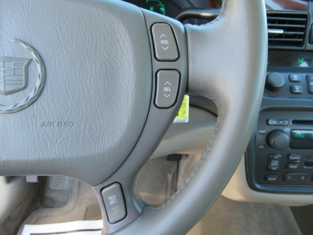 2002 Cadillac DeVille Base