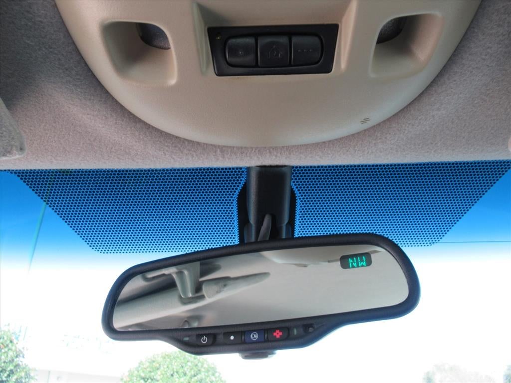 2002 Cadillac DeVille Base