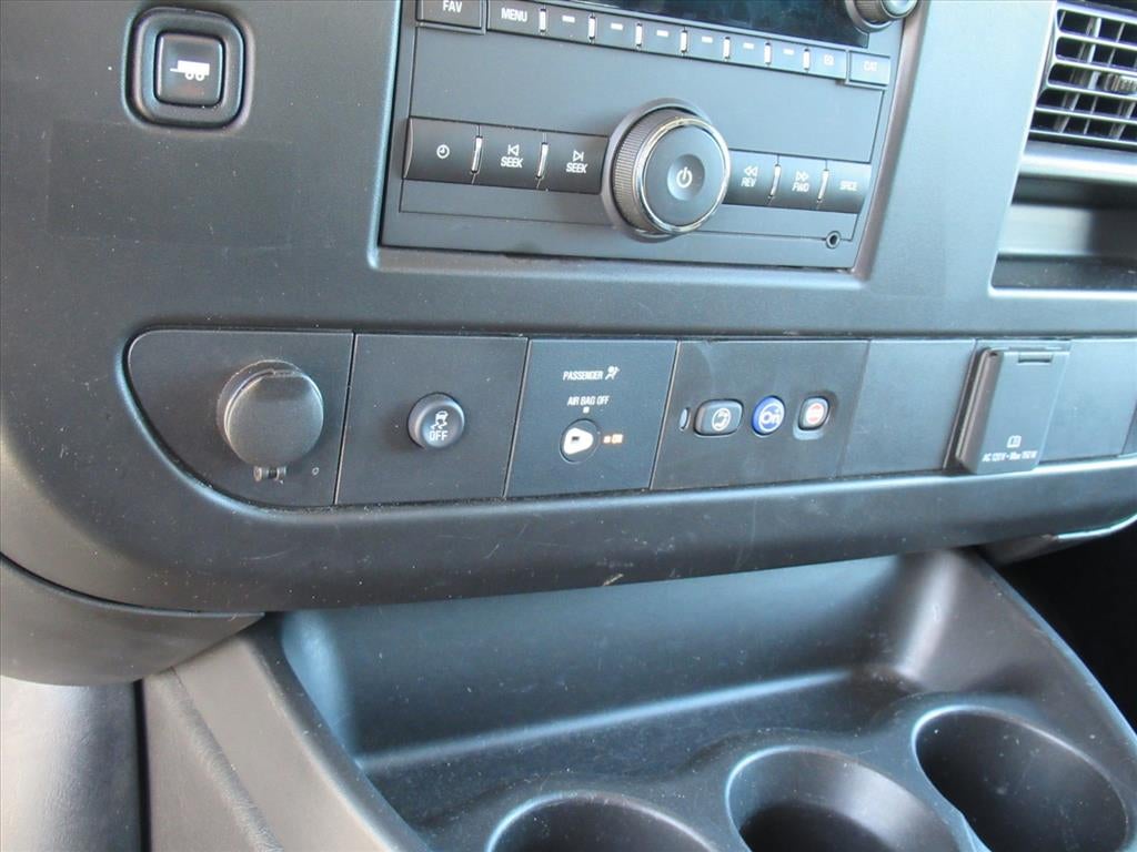 2024 Chevrolet Express 2500