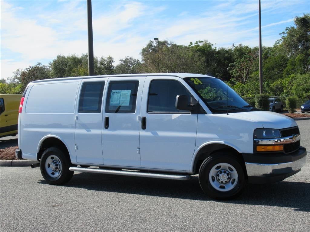 2024 Chevrolet Express 2500