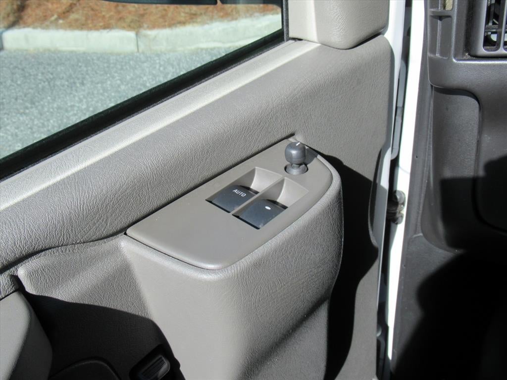 2024 Chevrolet Express 2500