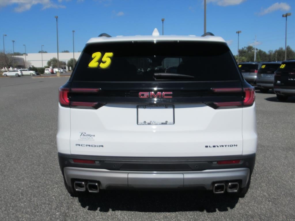 2025 GMC Acadia Elevation