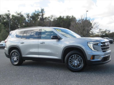 2025 GMC Acadia Elevation