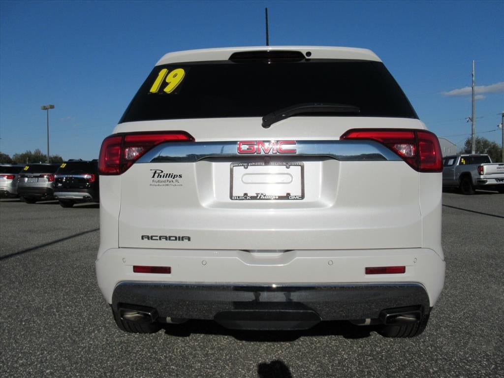 2019 GMC Acadia Denali
