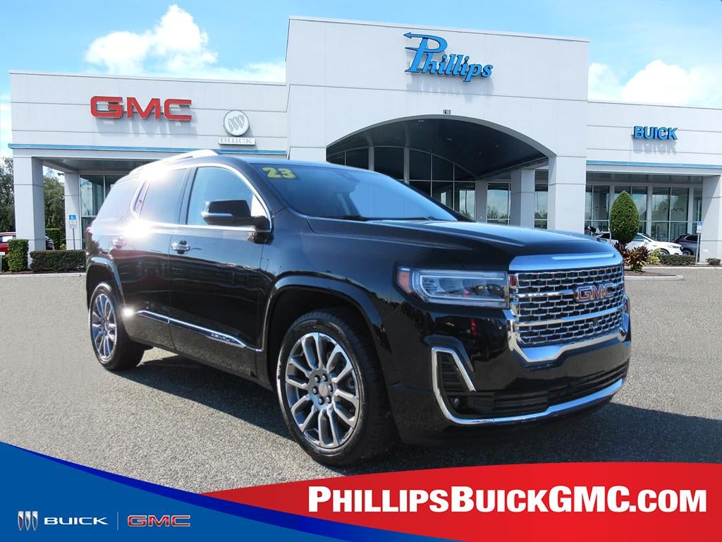 2023 GMC Acadia Denali