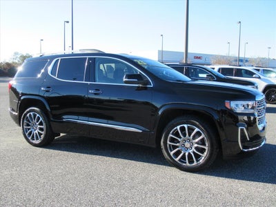 2023 GMC Acadia Denali