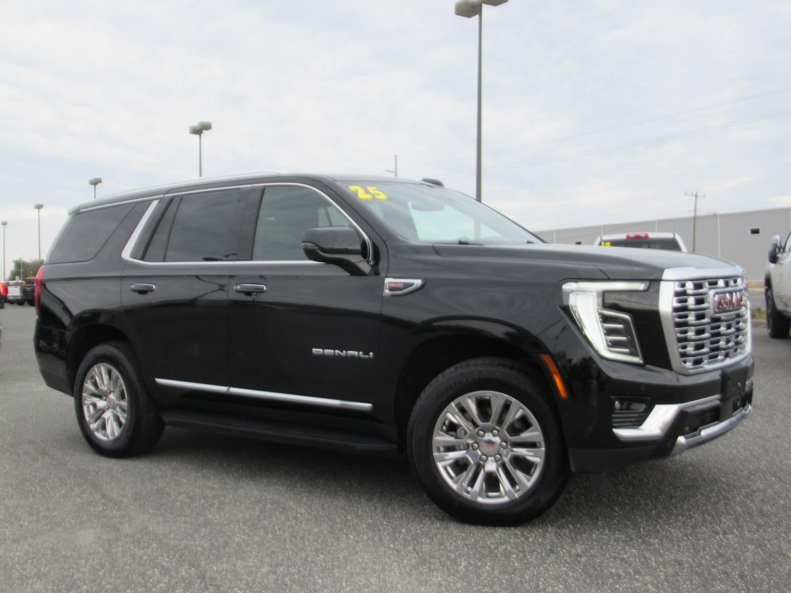 2025 GMC Yukon Denali