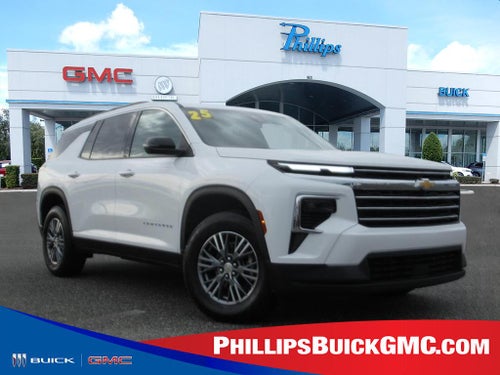 2025 Chevrolet Traverse LT