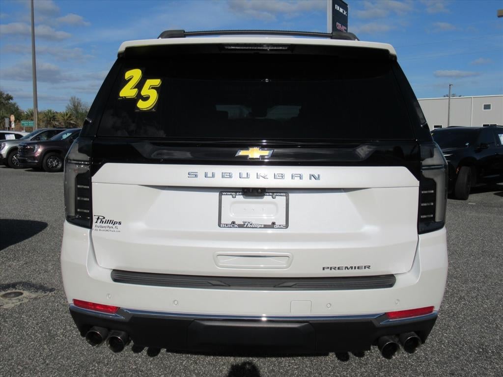 2025 Chevrolet Suburban Premier