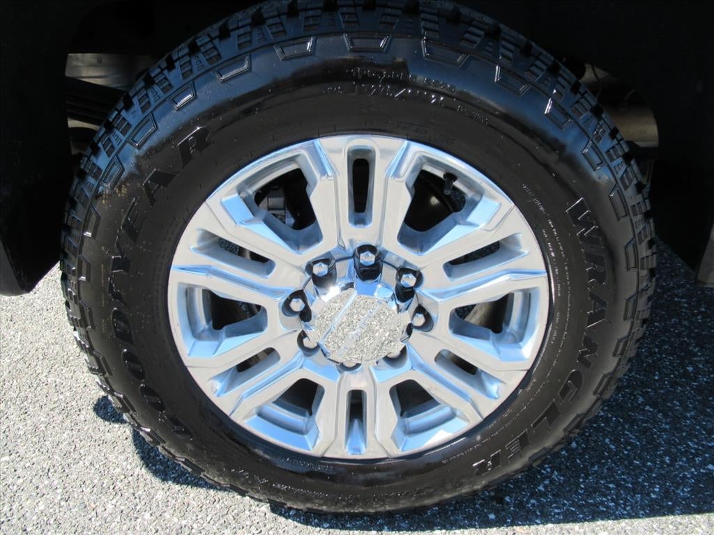 2023 GMC Sierra 2500HD Denali