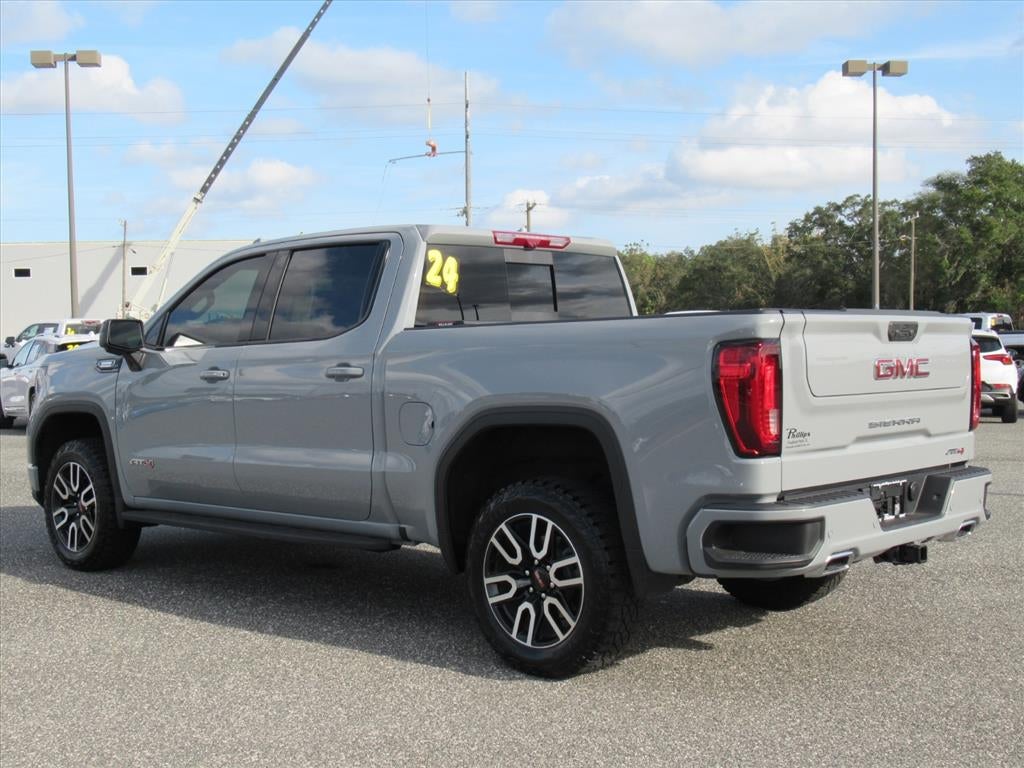 2024 GMC Sierra 1500 AT4