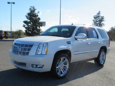 2013 Cadillac Escalade Platinum Edition